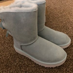 Bailey bow uggs